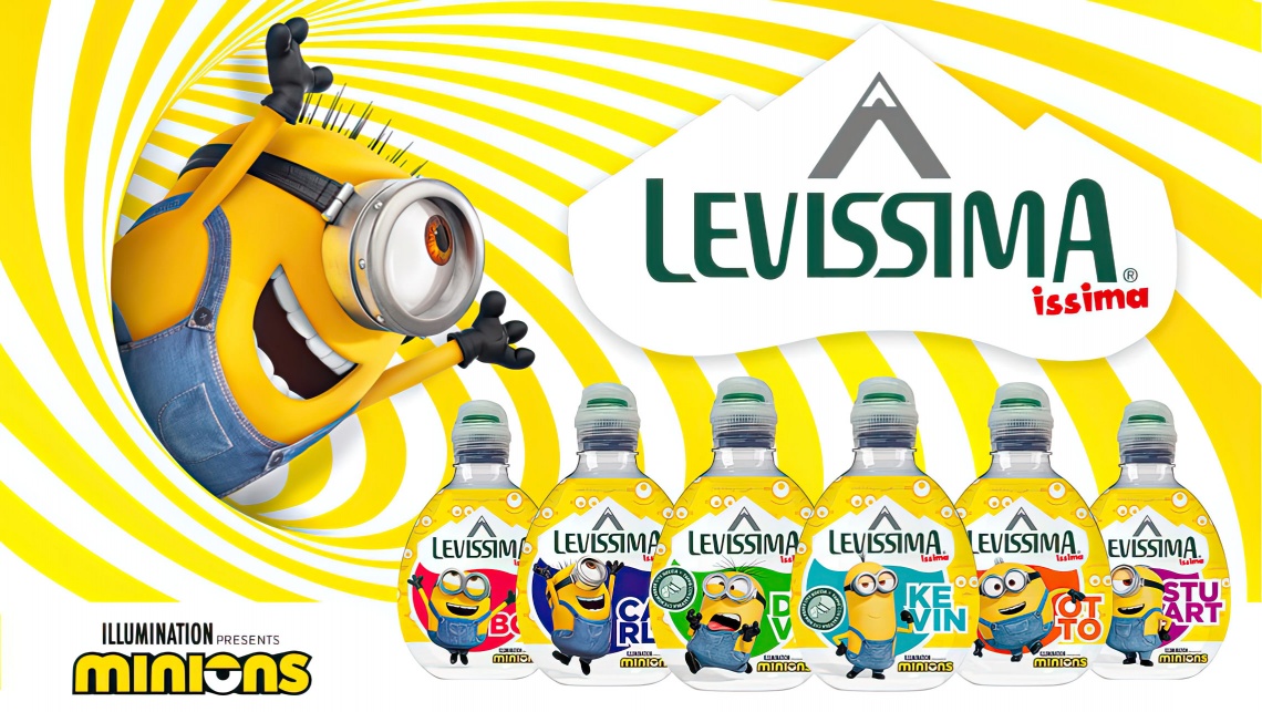 The water bottles of the Issima Illumination Minions line