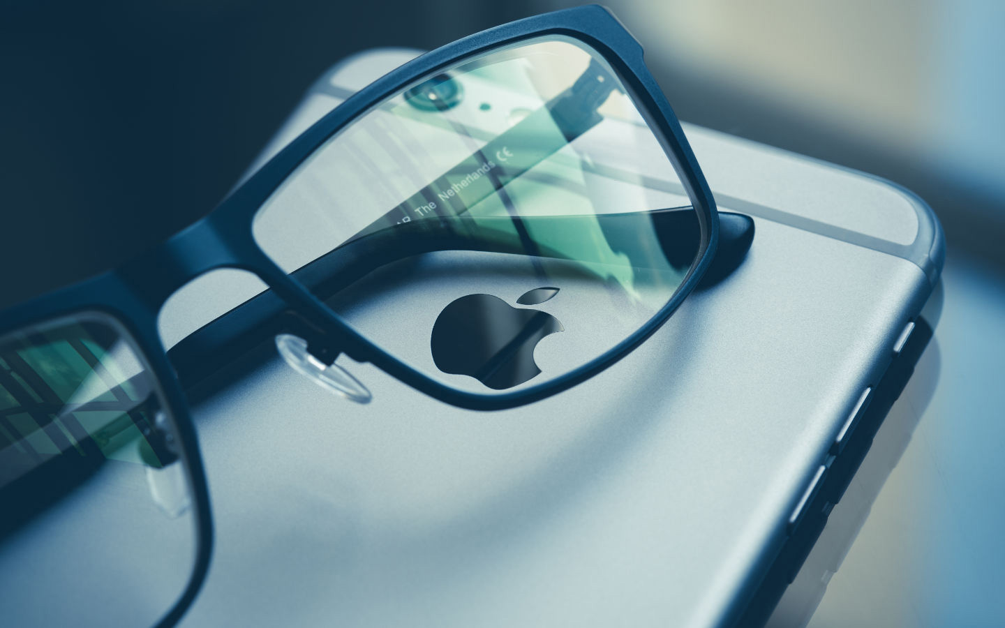Apple Glasses will connect to your iPhone like an accessory 