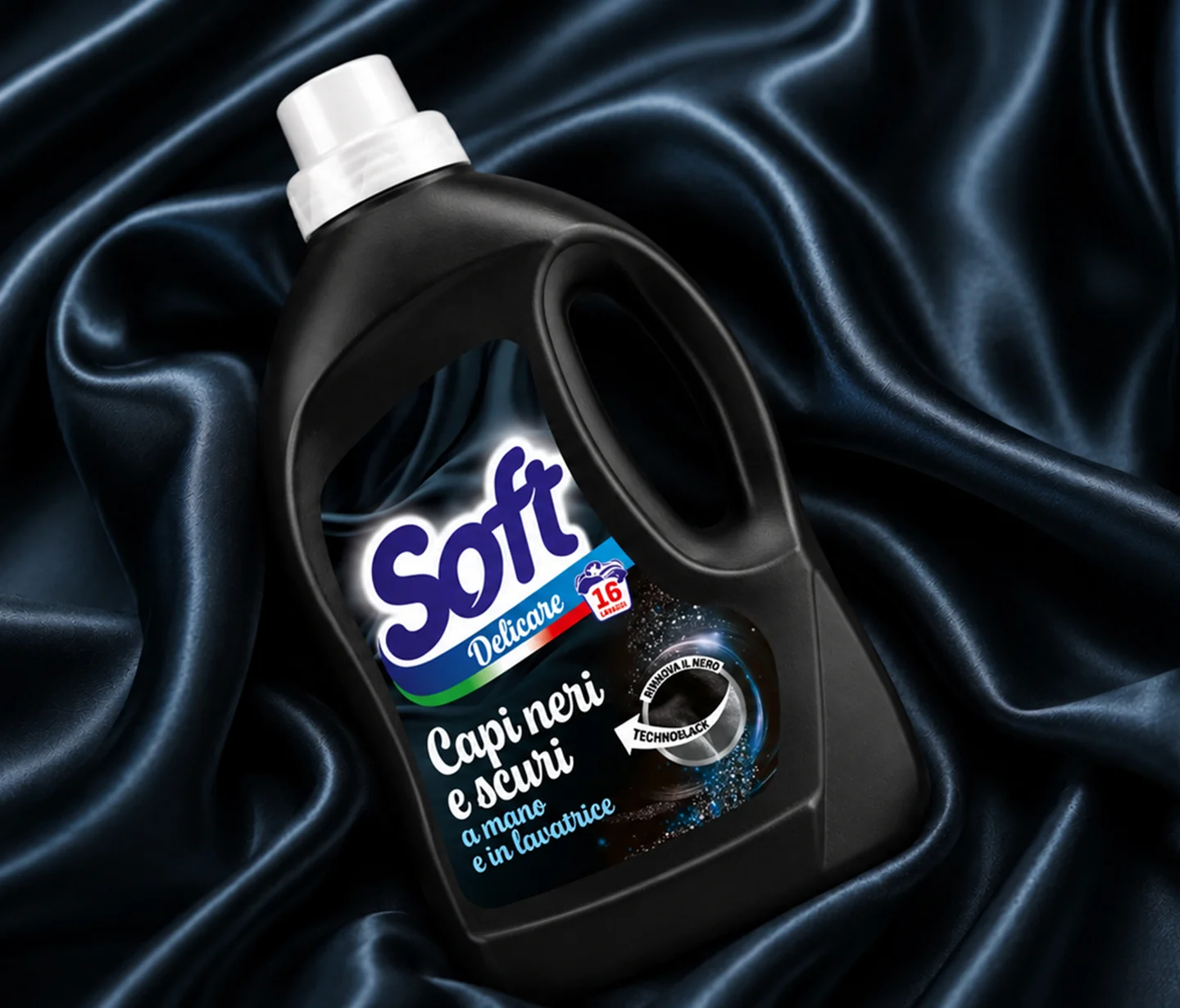 Il packaging del detersivo Soft Delicare, con il design di ATC