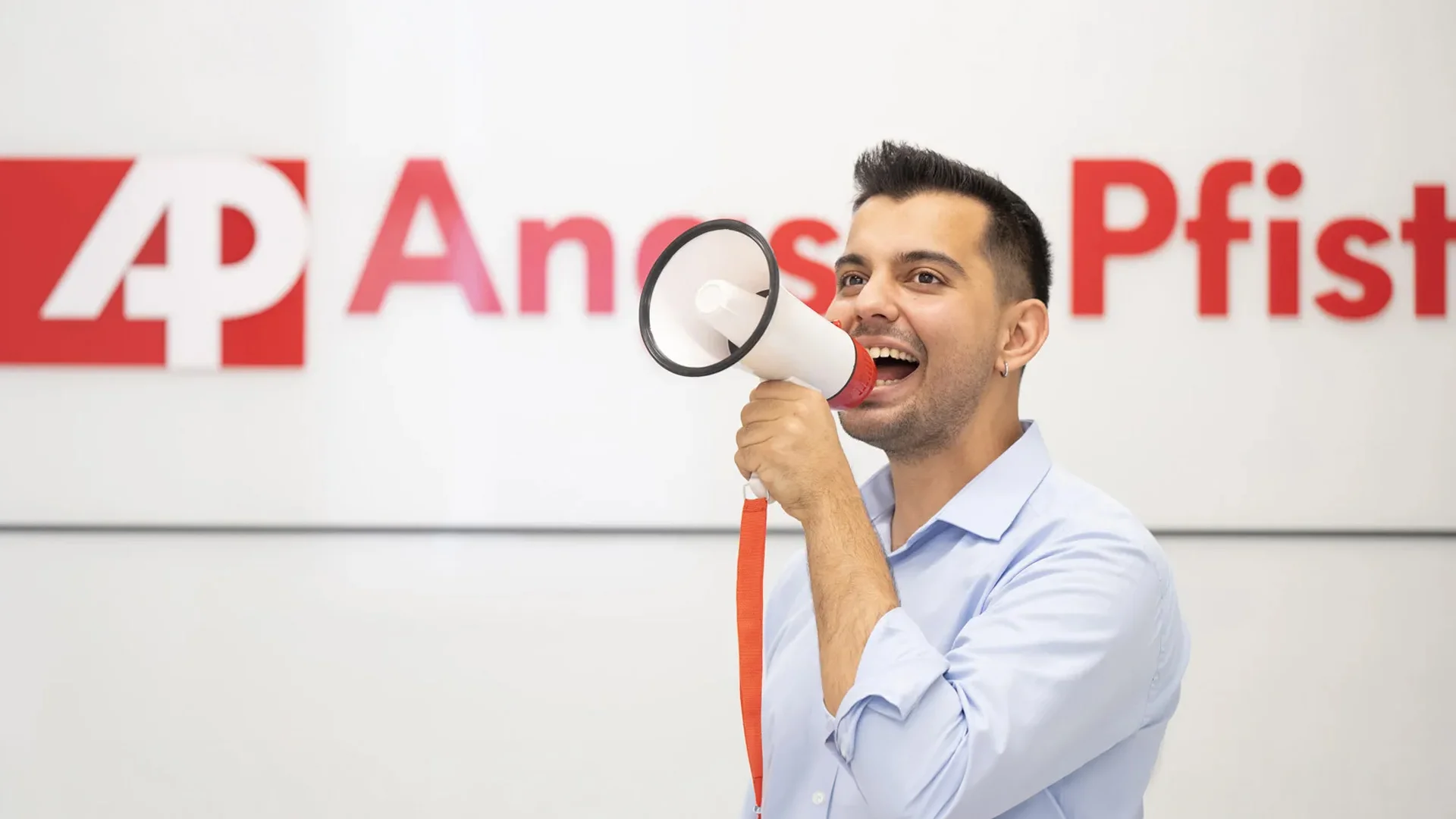 Uno scatto dello shooting realizzato da ATC - All Things Communicate per l'employer branding di Angst+Pfister