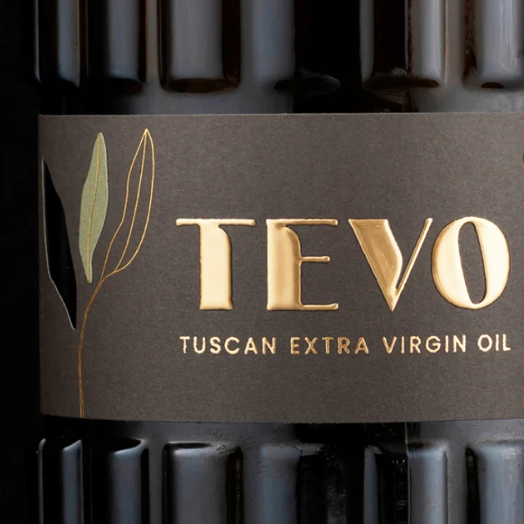 La label del pack di TEVO, premiato al Vinitaly Design Awards