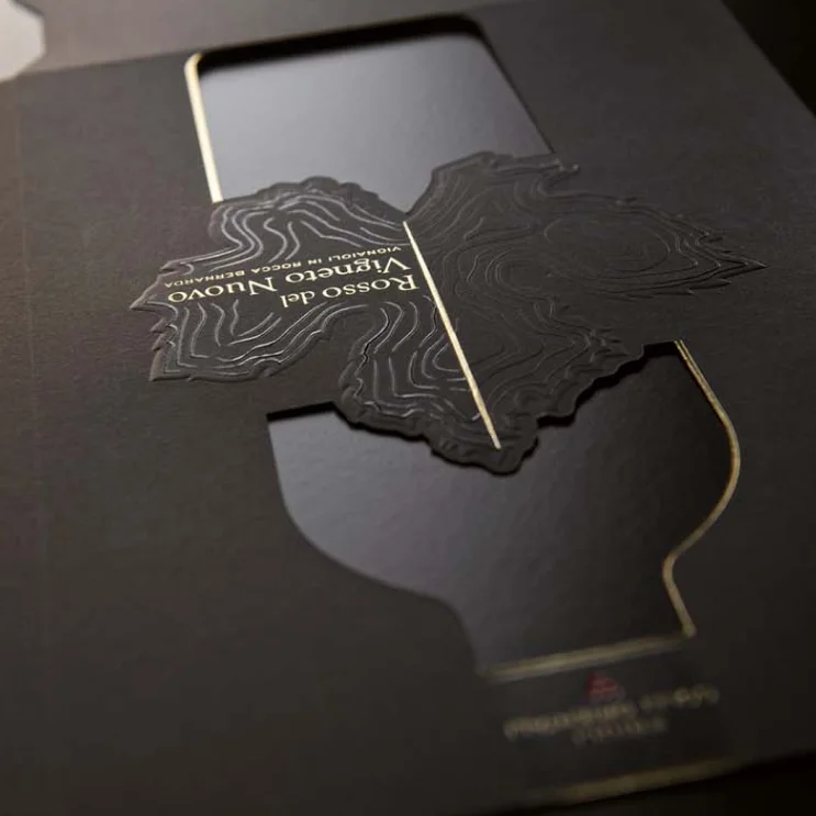 Il packaging innovativo e premiato Wine Pouch Revolution, sviluppato da Reverse