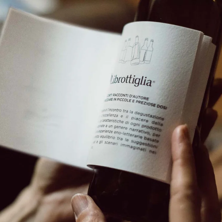 Il packaging innovativo e premiato per Librottiglia, sviluppato da Reverse