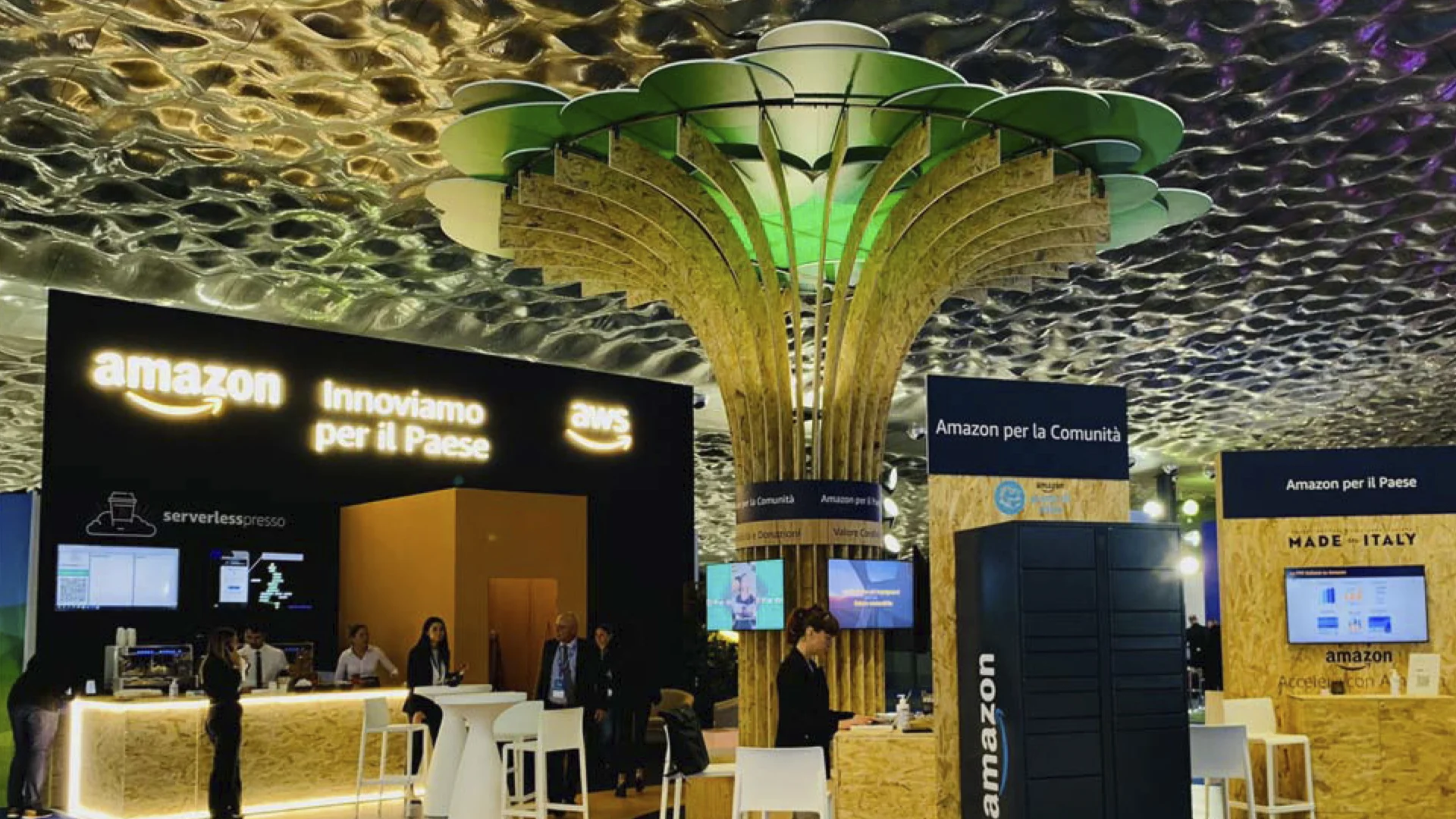 Lo stand fieristico B2B per Amazon AWS ideato da ATC