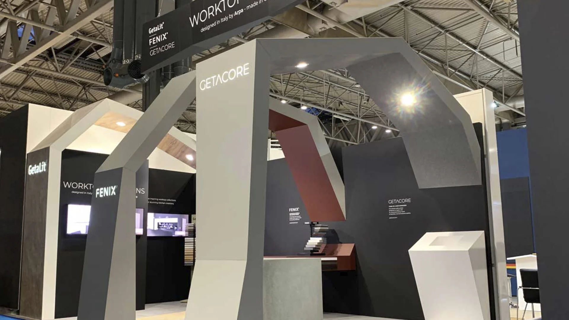 Lo stand fieristico B2B ideato per Arpa
